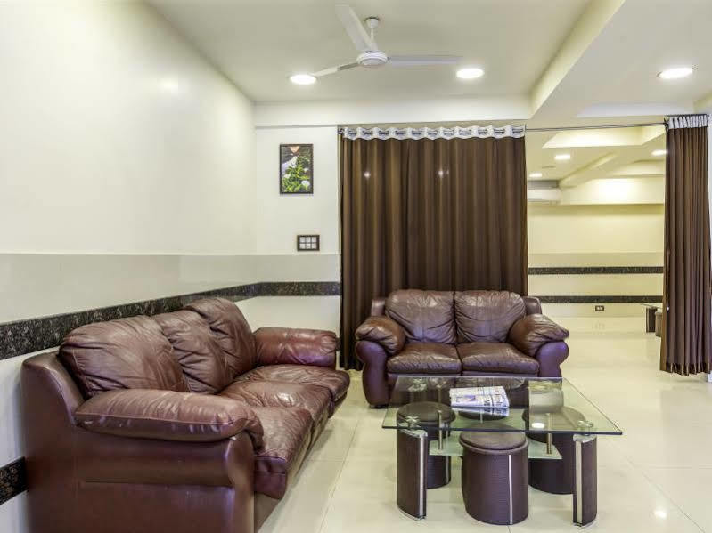 Oyo 16703 Hotel The Platinum كولكاتا المظهر الخارجي الصورة