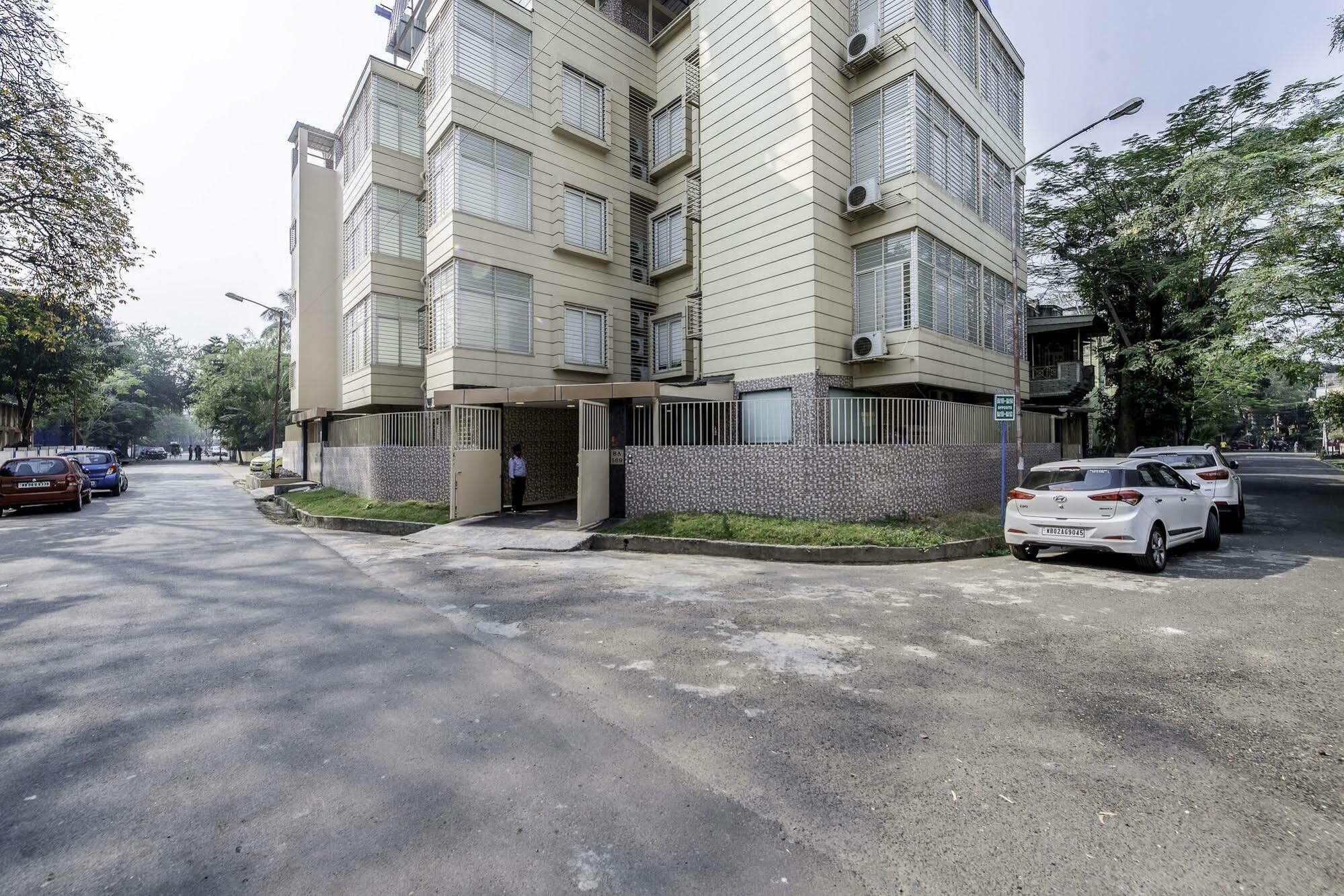 Oyo 16703 Hotel The Platinum كولكاتا المظهر الخارجي الصورة